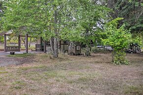 Cozy Cottage on Flower Farm w/ Baker Creek Views!