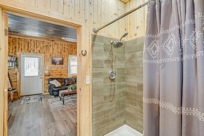 'grace Place' Clark House on Farm: Shared Hot Tub!