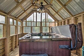 'grace Place' Clark House on Farm: Shared Hot Tub!