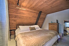 Cozy A-frame Cabin w/ Pool Table: 8 Mi to Mt Snow!
