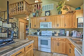 Charming Vian Retreat w/ Private Deck & Grills!