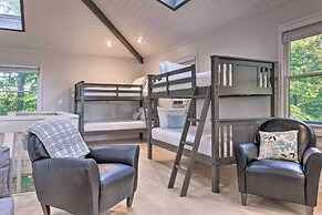 Highlands Home w/ Fireplace, Views, & Trails!