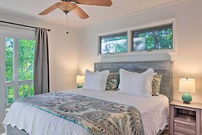 Highlands Home w/ Fireplace, Views, & Trails!