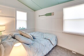Nautical Akron Cottage w/ Sunroom + Lake Views!