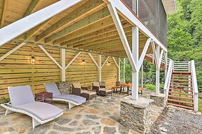 11 Mi to Wolf Ridge Ski Resort: Burnsville Escape