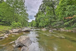 11 Mi to Wolf Ridge Ski Resort: Burnsville Escape