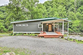 11 Mi to Wolf Ridge Ski Resort: Burnsville Escape