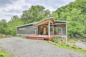 11 Mi to Wolf Ridge Ski Resort: Burnsville Escape