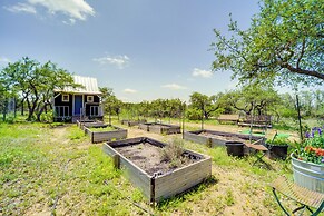 Chic House in Spring Branch w/ Lush Outdoor Space!