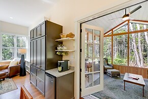 Stunning Seal Cove Home Near Acadia National Park!