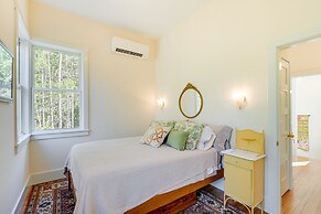 Stunning Seal Cove Home Near Acadia National Park!