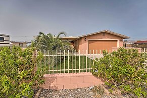 Updated Family Home - 2 Blocks to Colorado River!