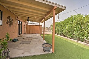 Updated Family Home - 2 Blocks to Colorado River!