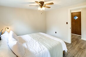 Columbia City Vacation Rental w/ Lake Access