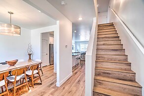 Spacious Bellemont Cabin w/ Jacuzzi + Mtn View!