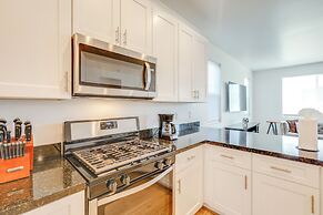 Spacious Bellemont Cabin w/ Jacuzzi + Mtn View!