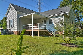 Bright Durham Home w/ Fully Furnished Deck!