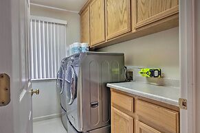 Woodsy Groveland Cabin w/ Deck < 3 Mi to Lake