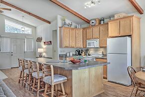 Woodsy Groveland Cabin w/ Deck < 3 Mi to Lake