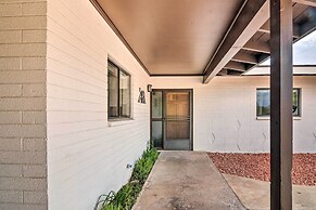 Lake Powell Views: Mid-century Home in Page