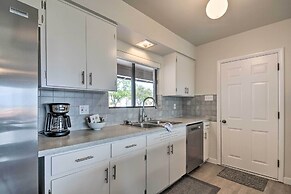 Lake Powell Views: Mid-century Home in Page