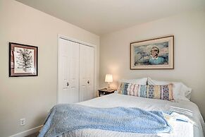 Lake Powell Views: Mid-century Home in Page