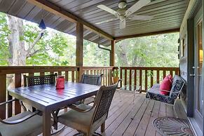 Cozy Smoky Mtn Retreat on River w/ Fire Pit & Deck