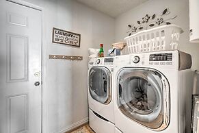 Heated Pool, Views, & Trail Access: Phoenix Escape