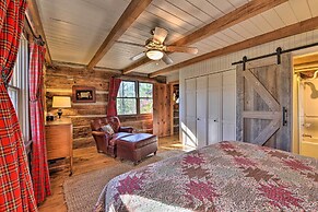 Cabin Near Boone w/ Hot Tub & Mountain Views