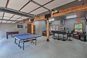 Chic Pinetop Retreat w/ Separate Apartment!