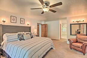 Chic Pinetop Retreat w/ Separate Apartment!