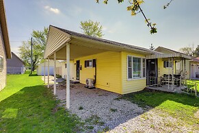 Pet-friendly Ohio Escape w/ Deck & Community Dock!