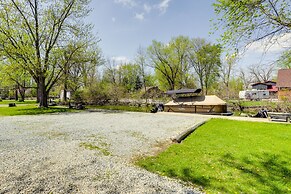 Pet-friendly Ohio Escape w/ Deck & Community Dock!