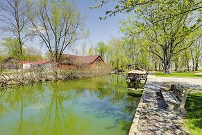 Pet-friendly Ohio Escape w/ Deck & Community Dock!