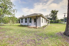 Ocala Vacation Rental in Downtown w/ Covered Patio