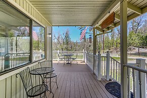 Oakhurst Vacation Rental Near Hiking & Bass Lake!