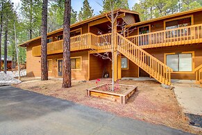 Near Golfing & Hiking: Pinetop Vacation Rental!