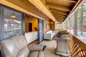 Near Golfing & Hiking: Pinetop Vacation Rental!