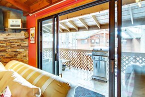 Near Golfing & Hiking: Pinetop Vacation Rental!