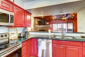 Near Golfing & Hiking: Pinetop Vacation Rental!