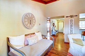Near Golfing & Hiking: Pinetop Vacation Rental!