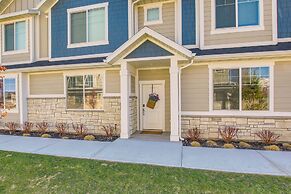 2 Mi to Zootah: Providence Townhome w/ Fireplaces
