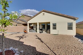 Chic Pet-friendly Vacation Rental in Rio Rancho!