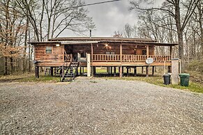 Modern-rustic Dukedom Cabin: 780 Acres w/ Trails!