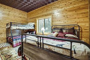 Pet-friendly Cabin Retreat: Walk to Lake Pepin!