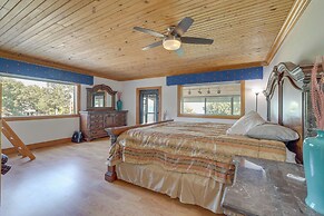 Lakefront Eufaula Escape w/ Dock + Private Beach!