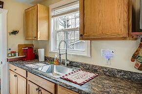 Whittier Vacation Rental Cabin: Pets Welcome!