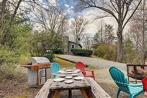 Whittier Vacation Rental Cabin: Pets Welcome!