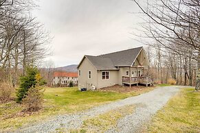 Deck, Grill & Fire Pit: Sugar Mountain Retreat!