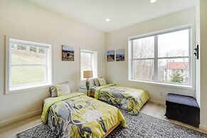 Deck, Grill & Fire Pit: Sugar Mountain Retreat!